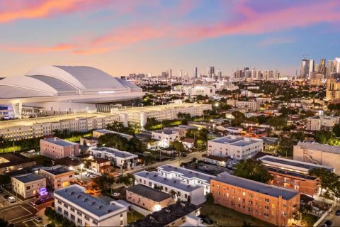 Снять в аренду кондоминиум в Майами, Флорида 2 спальни, № 1963233 - фото 23