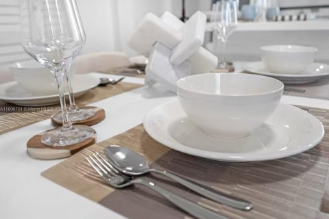 Снять в аренду кондоминиум в Майами, Флорида 2 спальни, № 1963233 - фото 10