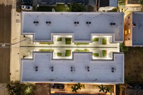 Снять в аренду кондоминиум в Майами, Флорида 2 спальни, № 1963233 - фото 27