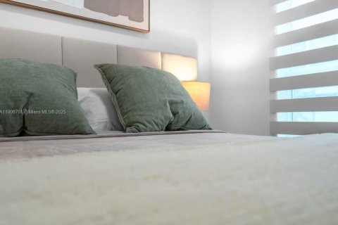 Снять в аренду кондоминиум в Майами, Флорида 2 спальни, № 1963233 - фото 14