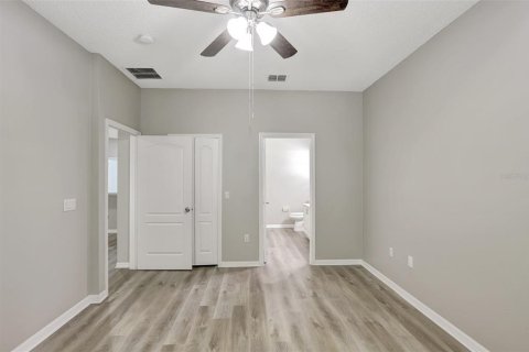 Casa en venta en Orlando, Florida, 4 dormitorios, 158.86 m2 № 1618089 - foto 12