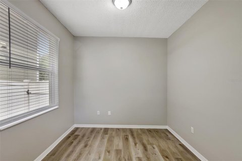 Casa en venta en Orlando, Florida, 4 dormitorios, 158.86 m2 № 1618089 - foto 11