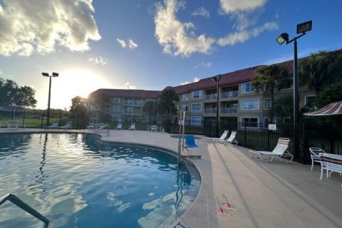 Copropriété à vendre à Orlando, Floride: 2 chambres, 74.88 m2 № 2147227 - photo 18