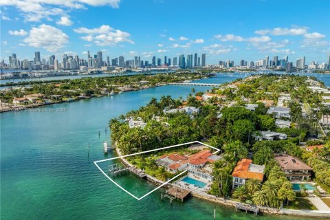 Land in Miami Beach, Florida № 1699959 - photo 8