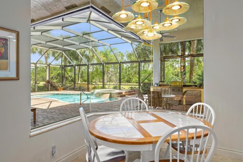Casa en venta en West Palm Beach, Florida, 4 dormitorios, 346.8 m2 № 2340520 - foto 23