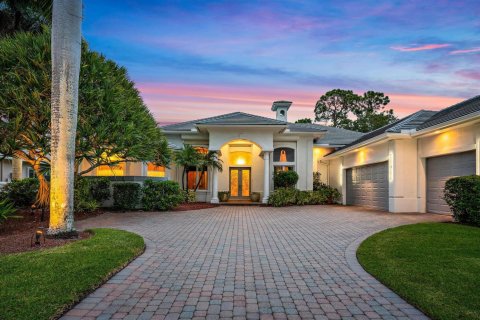 Casa en venta en West Palm Beach, Florida, 4 dormitorios, 346.8 m2 № 2340520 - foto 2