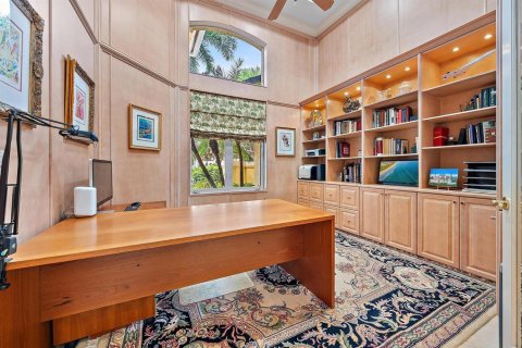 Casa en venta en West Palm Beach, Florida, 4 dormitorios, 346.8 m2 № 2340520 - foto 28