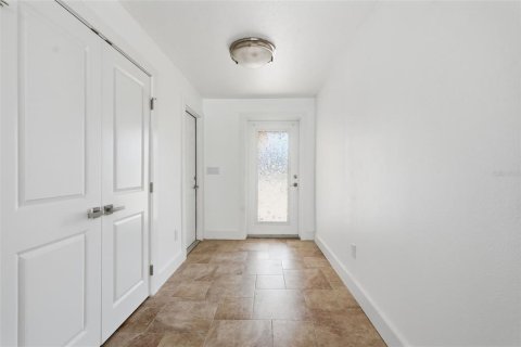 House in Saint Pete Beach, Florida 3 bedrooms, 181.44 sq.m. № 2221486 - photo 19