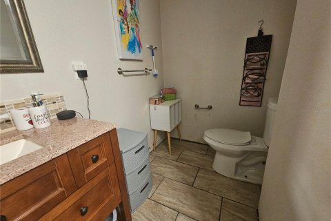 Casa en venta en Kissimmee, Florida, 2 dormitorios, 150.87 m2 № 1916066 - foto 12