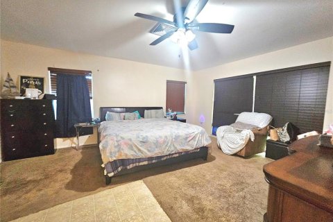 Casa en venta en Kissimmee, Florida, 2 dormitorios, 150.87 m2 № 1916066 - foto 8