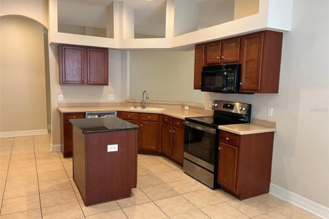 Villa ou maison à louer à Tampa, Floride: 4 chambres, 219.9 m2 № 1916517 - photo 13