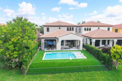 House in Parkland, Florida 5 bedrooms, 366.59 sq.m. № 2174028 - photo 4