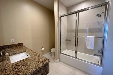 Купить таунхаус в Киссимми, Флорида 4 комнаты, 210.7м2, № 2355160 - фото 26
