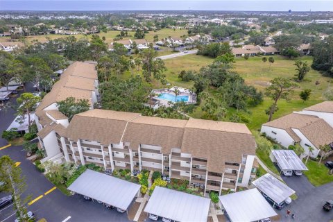 Condo in Venice, Florida, 2 bedrooms № 2148182