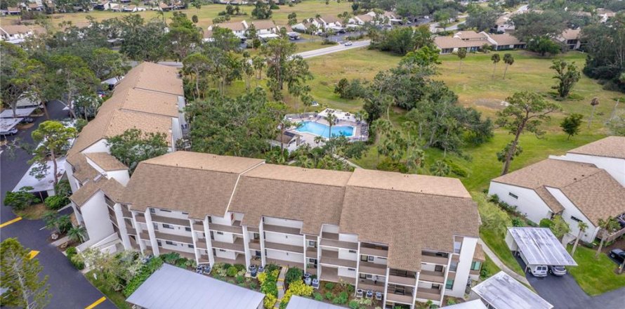 Condo in Venice, Florida, 2 bedrooms  № 2148182