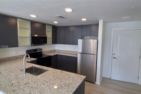 Condominio en alquiler en Orlando, Florida, 2 dormitorios, 95.04 m2 № 2055424 - foto 4