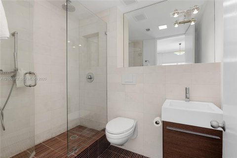 Copropriété à vendre à Miami Beach, Floride: 2 chambres, 104.61 m2 № 2430027 - photo 8
