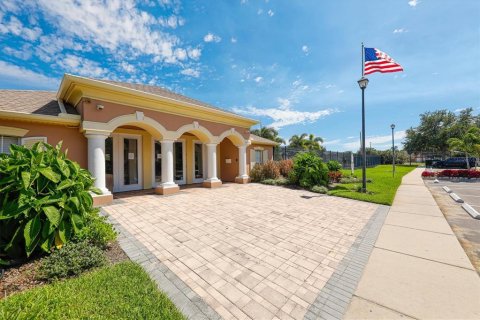 Townhouse in Bradenton, Florida 2 bedrooms, 107.02 sq.m. № 2277996 - photo 25