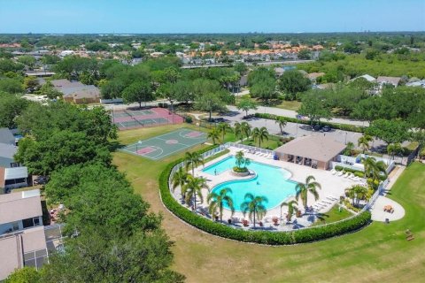 Townhouse in Bradenton, Florida 2 bedrooms, 107.02 sq.m. № 2277996 - photo 23