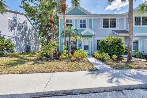 Townhouse in Bradenton, Florida 2 bedrooms, 107.02 sq.m. № 2277996 - photo 2