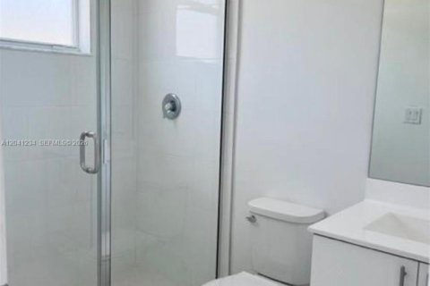 Adosado en alquiler en Homestead, Florida, 3 dormitorios, 147.16 m2 № 2262384 - foto 8