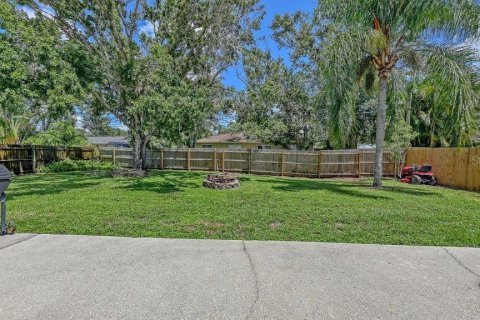 House in Sarasota, Florida 3 bedrooms, 146.6 sq.m. № 1894337 - photo 30