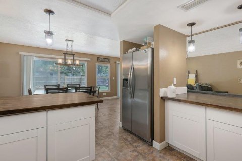 House in Sarasota, Florida 3 bedrooms, 146.6 sq.m. № 1894337 - photo 16