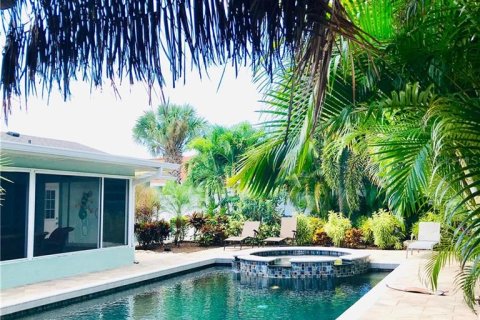 House in Bradenton, Florida 3 bedrooms, 142.51 sq.m. № 231537 - photo 23