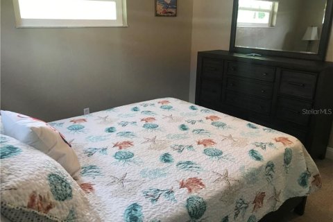 House in Bradenton, Florida 3 bedrooms, 142.51 sq.m. № 231537 - photo 8