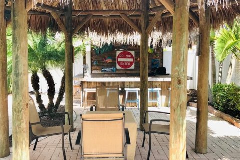 House in Bradenton, Florida 3 bedrooms, 142.51 sq.m. № 231537 - photo 24