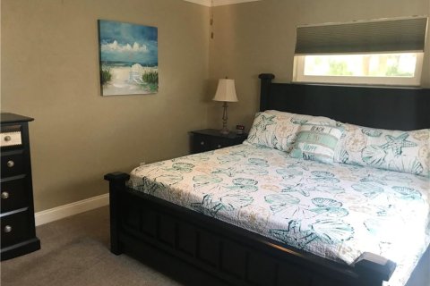 House in Bradenton, Florida 3 bedrooms, 142.51 sq.m. № 231537 - photo 14