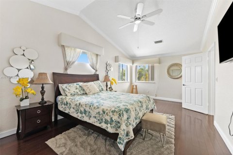 House in Pembroke Pines, Florida 5 bedrooms, 262.54 sq.m. № 1894226 - photo 16