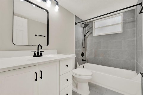 Condo in Kissimmee, Florida, 3 bedrooms  № 1807260 - photo 18