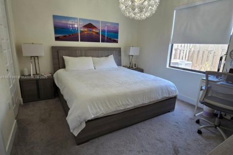Copropriété à louer à Doral, Floride: 3 chambres № 1799337 - photo 2