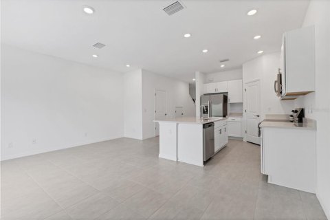 Townhouse in Bradenton, Florida 3 bedrooms, 127.46 sq.m. № 1905974 - photo 7
