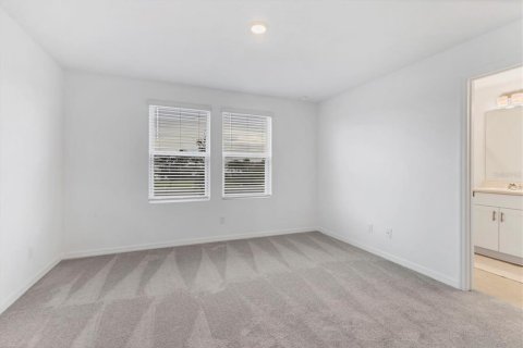 Townhouse in Bradenton, Florida 3 bedrooms, 127.46 sq.m. № 1905974 - photo 10
