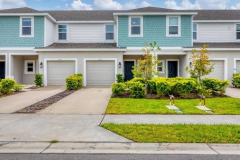 Townhouse in Bradenton, Florida 3 bedrooms, 127.46 sq.m. № 1905974 - photo 1