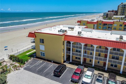 Condo in New Smyrna Beach, Florida, 2 bedrooms  № 1564422 - photo 30