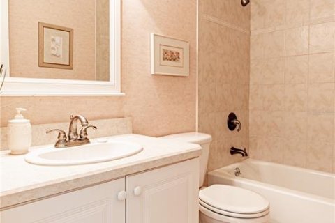 Condo in New Smyrna Beach, Florida, 2 bedrooms  № 1564422 - photo 15