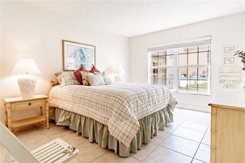 Condo in New Smyrna Beach, Florida, 2 bedrooms  № 1564422 - photo 13