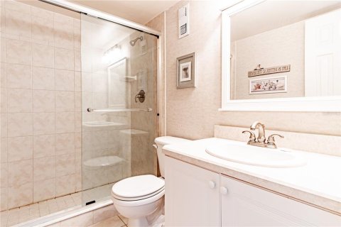 Condo in New Smyrna Beach, Florida, 2 bedrooms  № 1564422 - photo 18