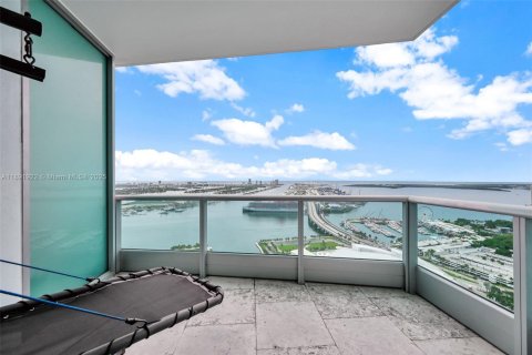 Снять в аренду кондоминиум в Майами, Флорида 3 спальни, 157.38м2, № 1943927 - фото 6