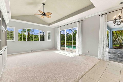 Villa ou maison à vendre à University Park, Floride: 4 chambres, 304.07 m2 № 2423617 - photo 19