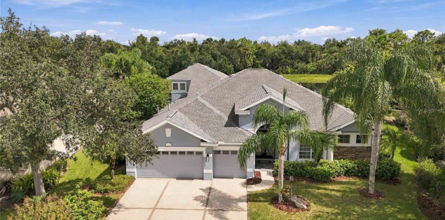 Villa ou maison à University Park, Floride 4 chambres, 304.07 m2 № 2423617
