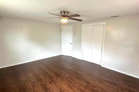 Villa ou maison à louer à Holiday, Floride: 2 chambres, 95.13 m2 № 2380545 - photo 13