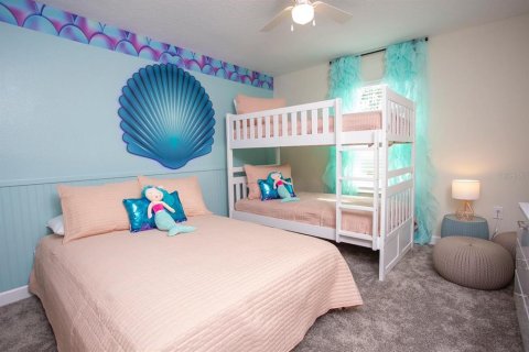Townhouse in Davenport, Florida 4 bedrooms, 177.81 sq.m. № 1545340 - photo 15