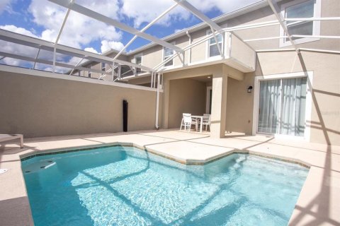 Townhouse in Davenport, Florida 4 bedrooms, 177.81 sq.m. № 1545340 - photo 19