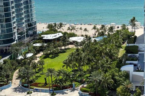 Condo à Sunny Isles Beach, Floride, 2 chambres  № 2020117