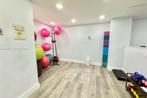 Copropriété à louer à Sunny Isles Beach, Floride: 2 chambres, 99.41 m2 № 2020117 - photo 30