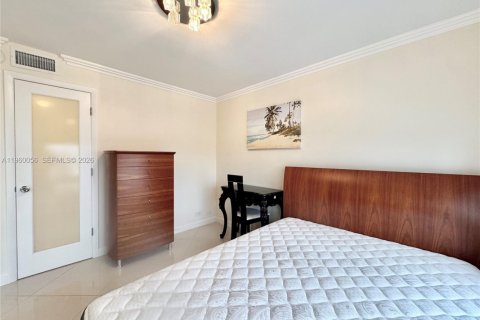 Copropriété à louer à Sunny Isles Beach, Floride: 2 chambres, 99.41 m2 № 2020117 - photo 20